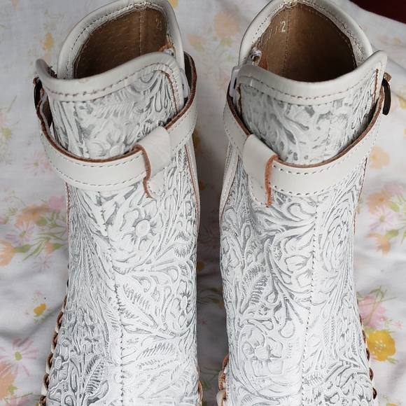 Handmade Mexican Leather Platform Booties - Picture 4 of 12